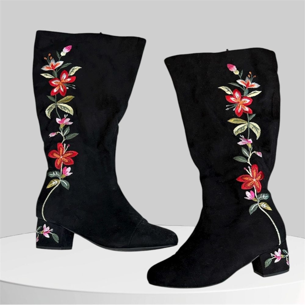 Comfortview Floral Embroidered Suede Boots in Extra Wide - Picture 2 of 11